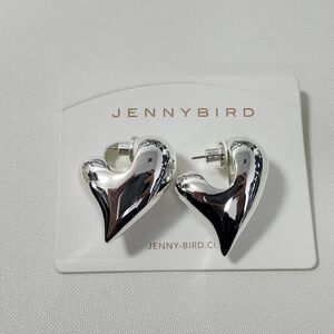 NWT Jenny Bird Silver-Tone Art Heart Puffy Stud Earrings